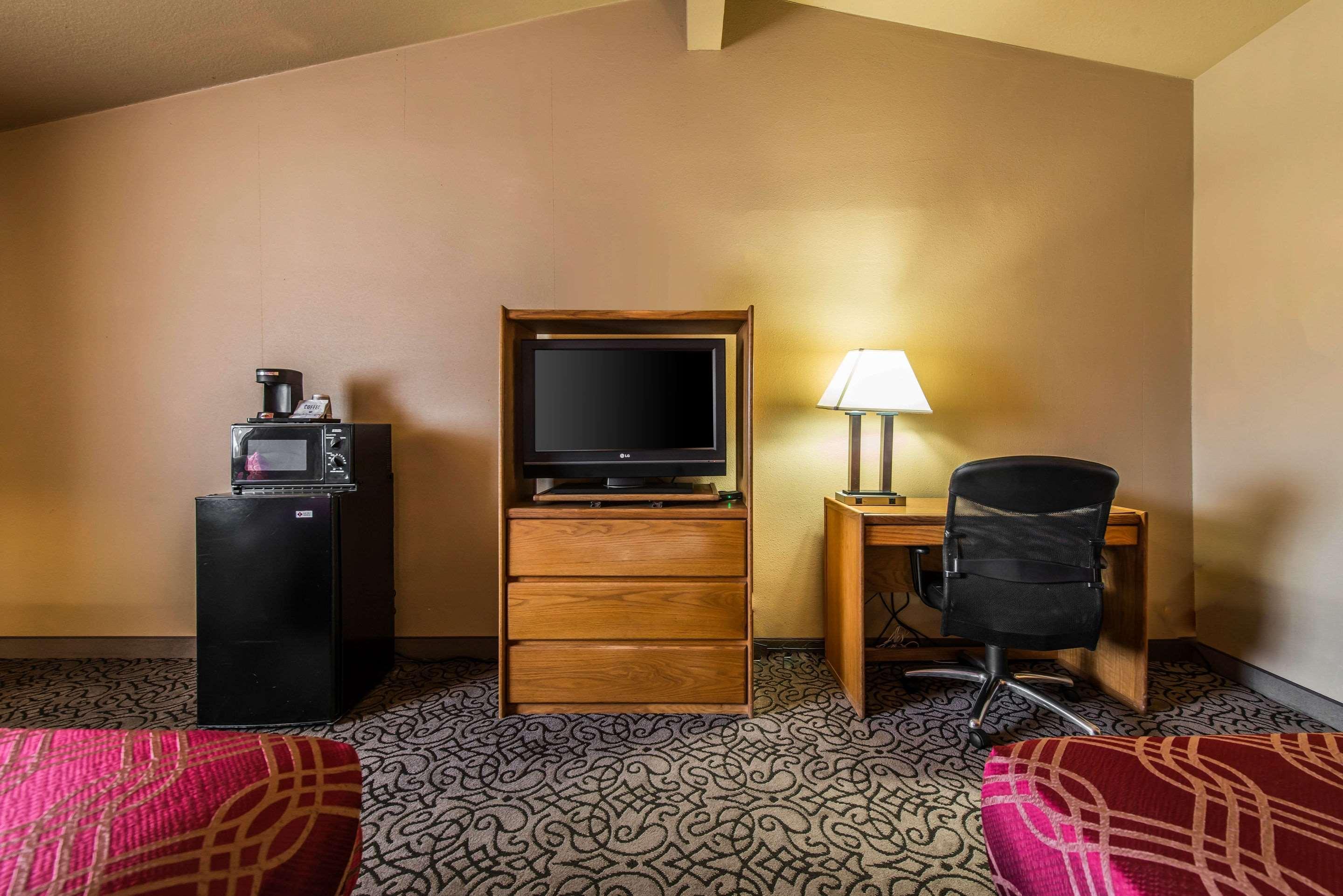 Rodeway Inn Brush Extérieur photo